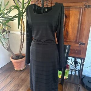 VENUS Black Ribbed Long Sleeve Sheath Dress